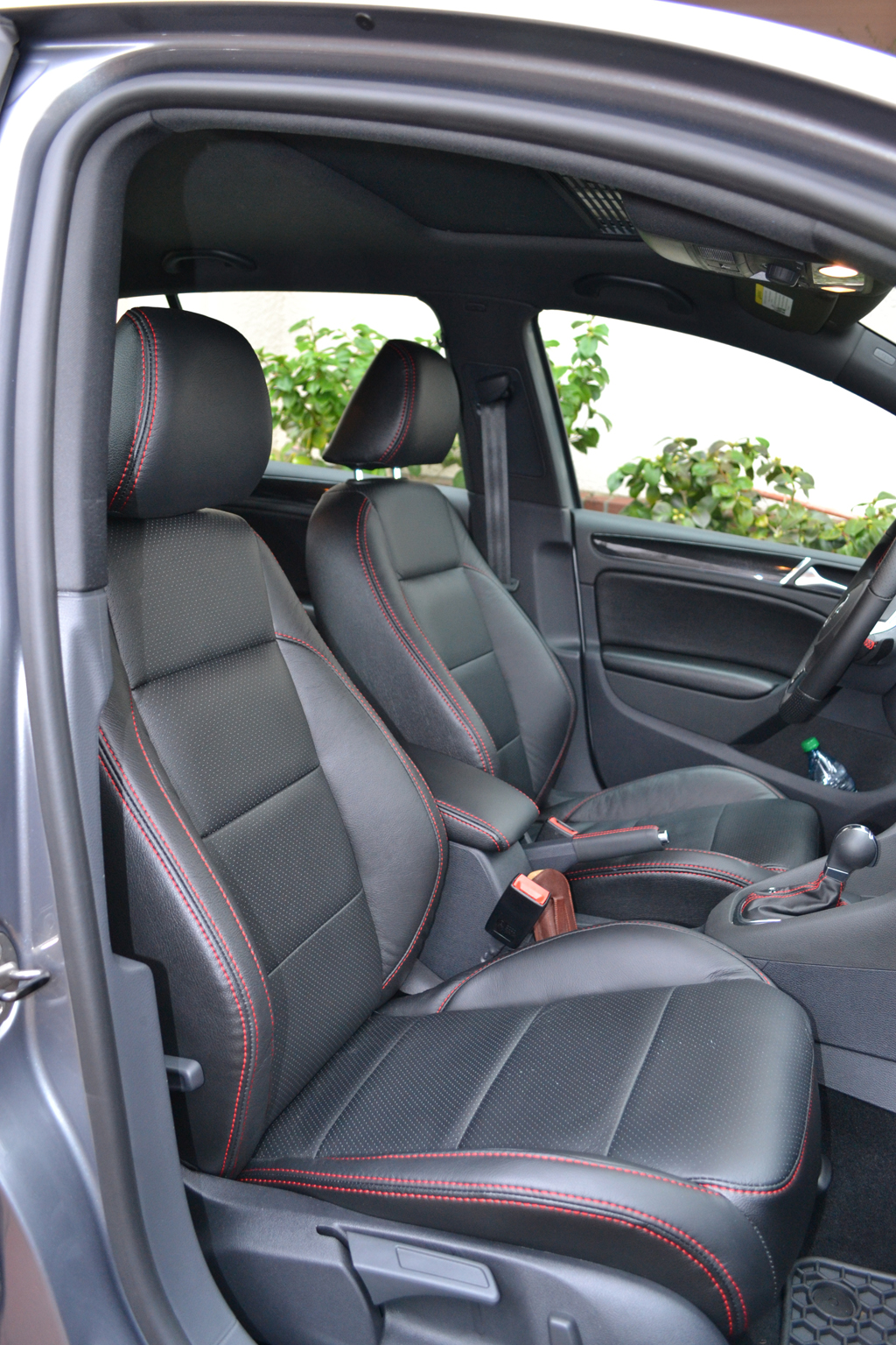 Tip Custom Interior In Leather On New Gti Volkswagen Gti